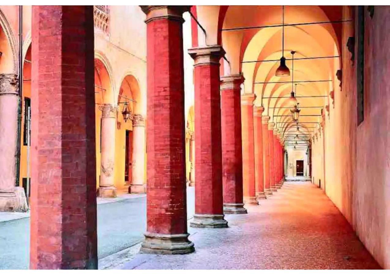 Ab Plus - Via Solferino 39 Bologna Eksteriør billede